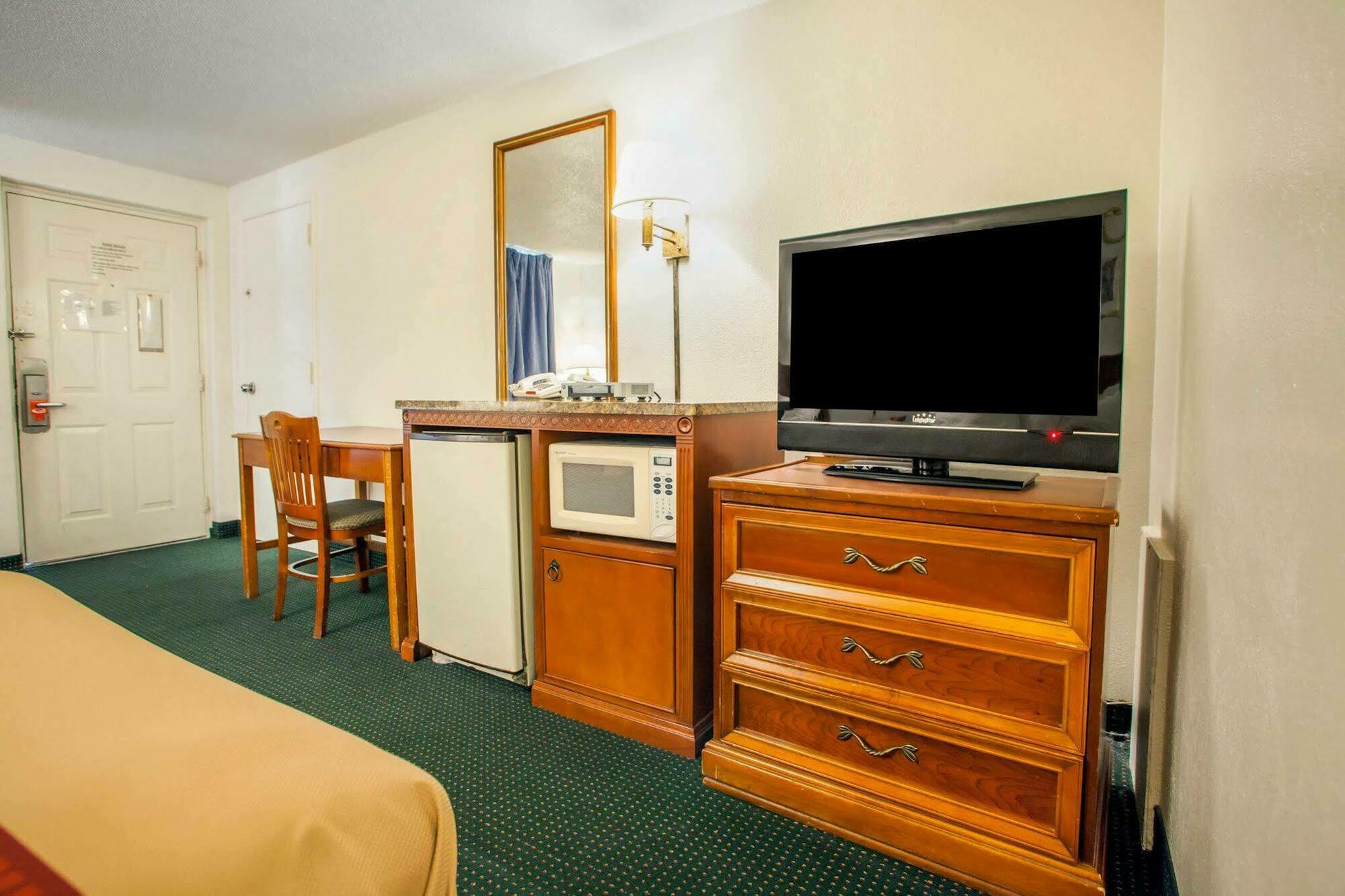 Econo Lodge Somers Point Zewnętrze zdjęcie